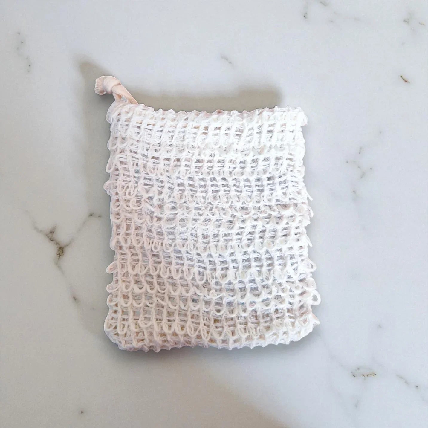 Sisal Soap Bag - Natural exfoliating soap pouch made from durable sisal fibers, ideal for preserving natural soap.